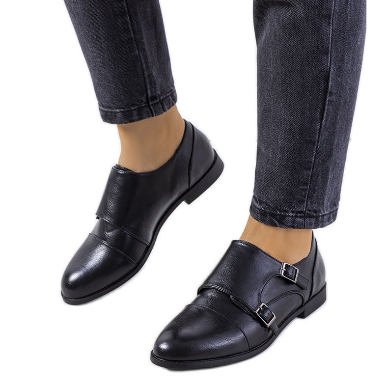 Crne niske cipele iz Bassa crno