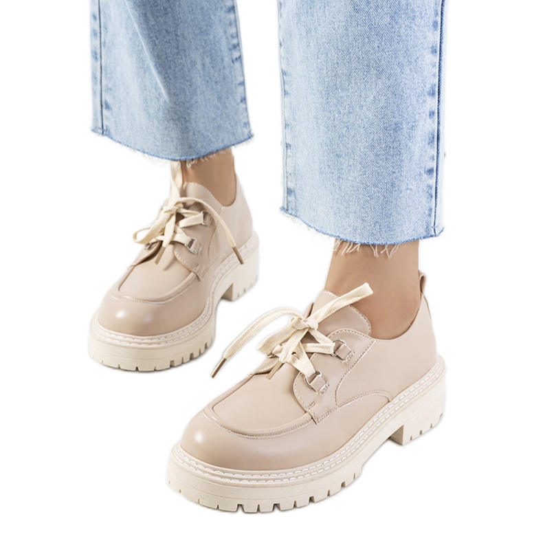 Radne bež cipele za žene