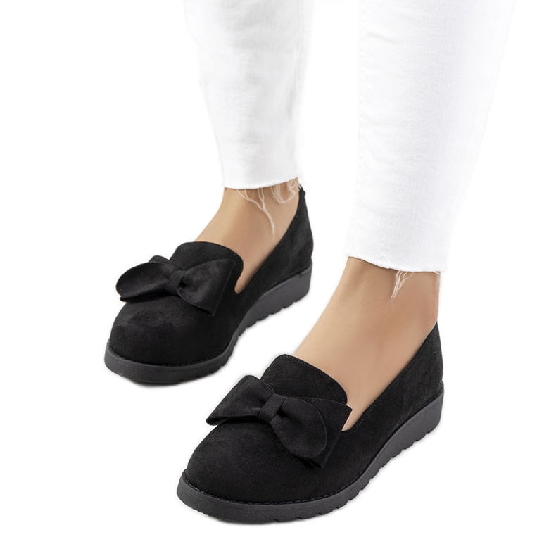 Crne cipele na Poolse klinu crno