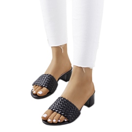 Crne tkane papuče na stupu Verdun crna