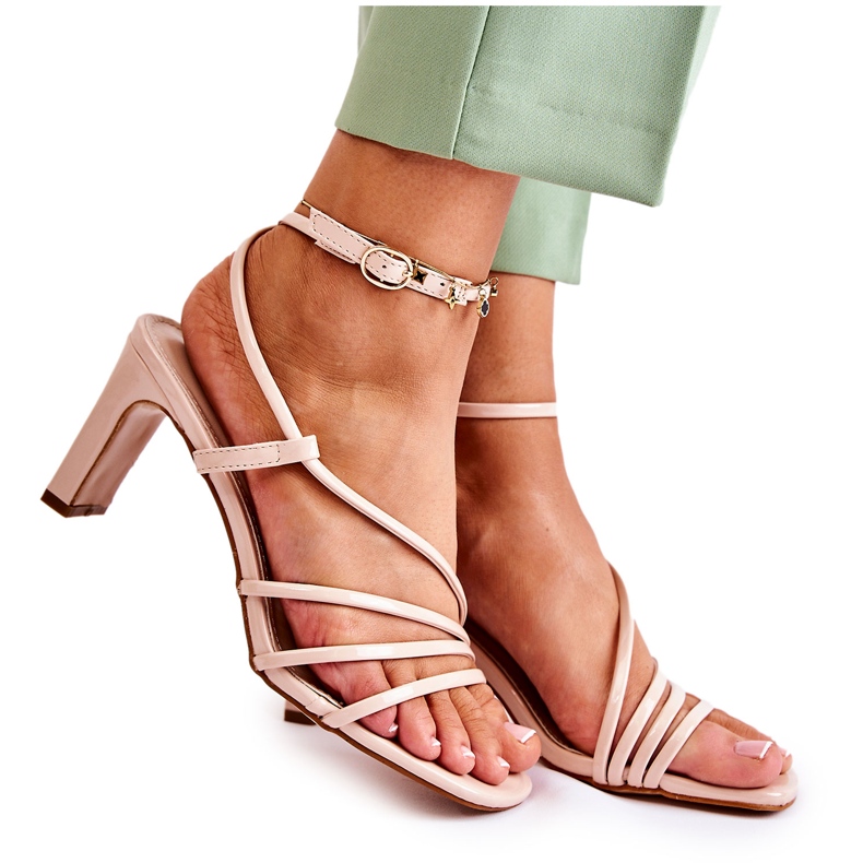 WS1 Klasične lakirane sandale na visoke pete Bež Milani