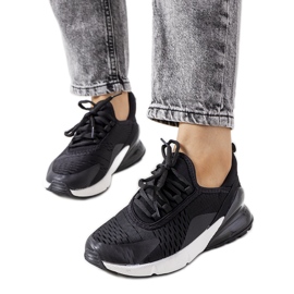 Crne sportske tenisice Sint crna