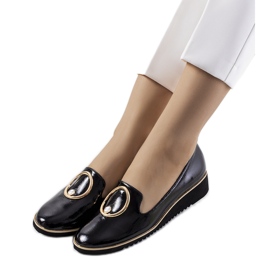 Crne lakirane cipele Kadyro crna