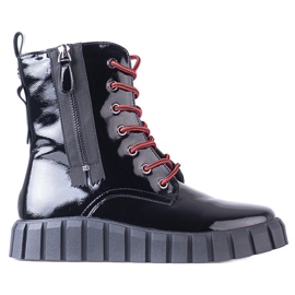 W. Potocki Crni visoki radnici na peronu Potockog crna