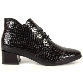 Ženske crne lakirane čizme Vinceza od zmijske kože crna