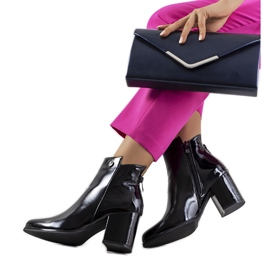 Crne lakirane Goldcrest čizme crna