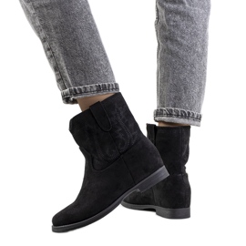 Crne gležnjače marke Wolfpine crna