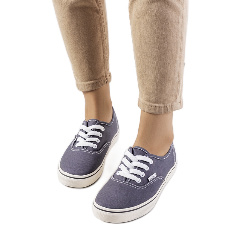 Emall sive tenisice siva