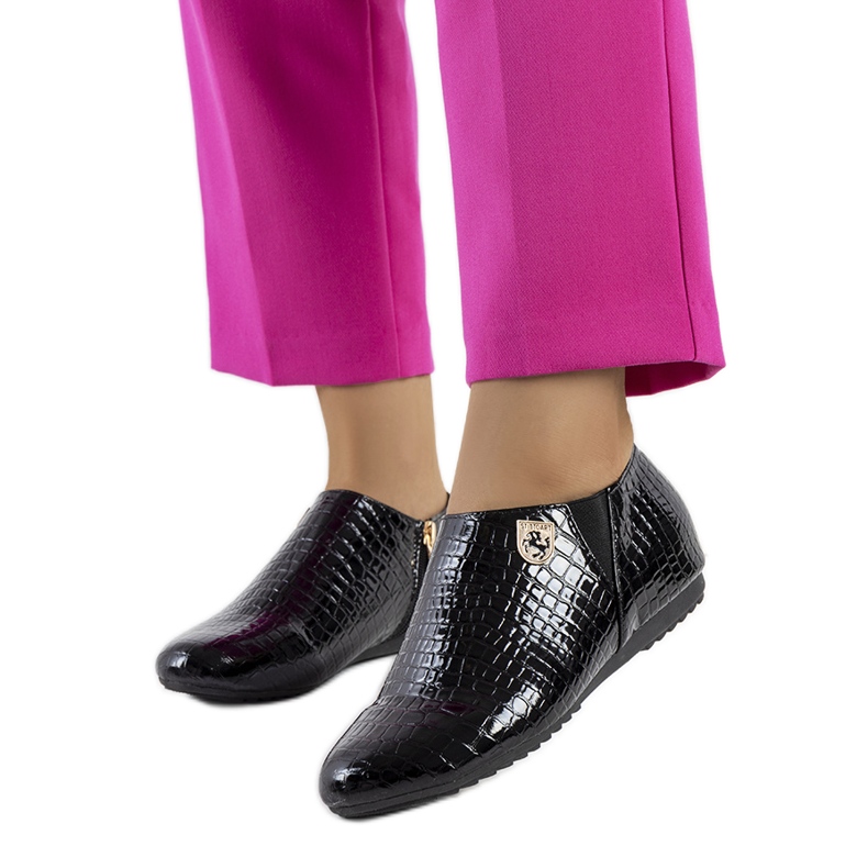 Crne lakirane Nelec cipele crno