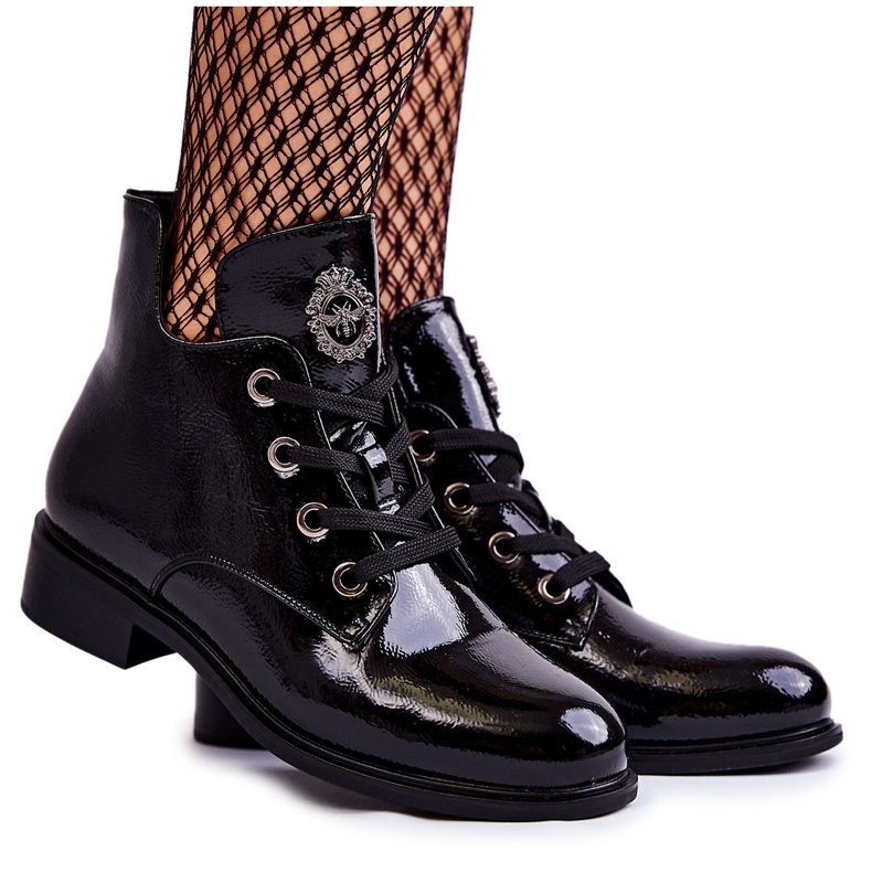 S.Barski Lakirane tople čizme na vezanje crne Enrica crno