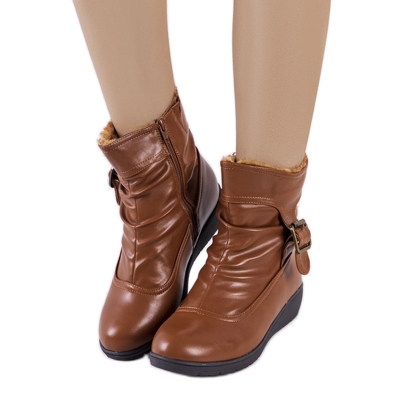 PA1 Smeđe gležnjače na wedge s Slater kopčom smeđa