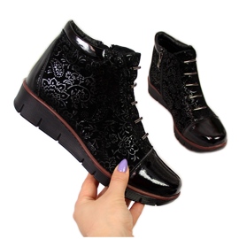 Ženske kožne izolirane čizme s crnim Filippo printom crna