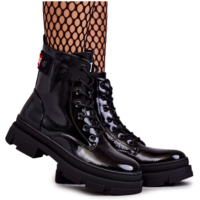 S.Barski Ženske lakirane čizme na vezanje Workers Black Conny crno