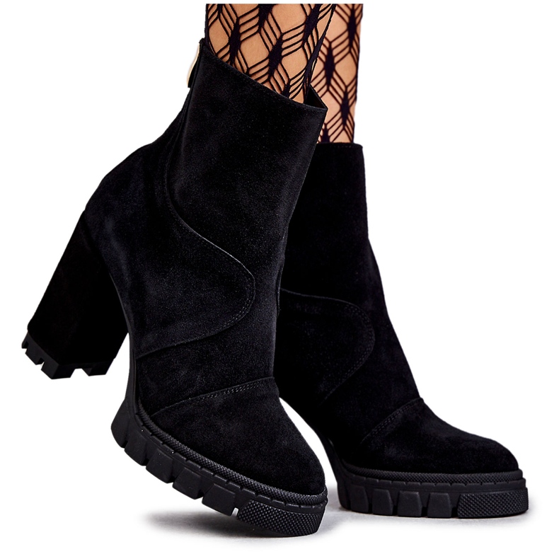 Crne čizme od brušene kože na petu Elia crno