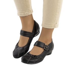 Crne cipele koje se kopčaju Gomez remenom crna