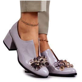 PA2 Cipele od glatke lakirane kože s tamnim ukrasima u sivoj boji siva