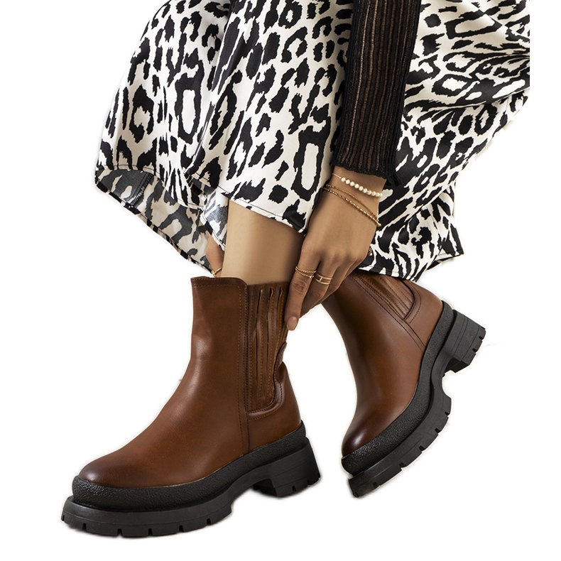 Smeđe ženske Frei čizme smeđa