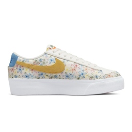 Nike Blazer Low Platform W DV3210-100 bijela višebojan
