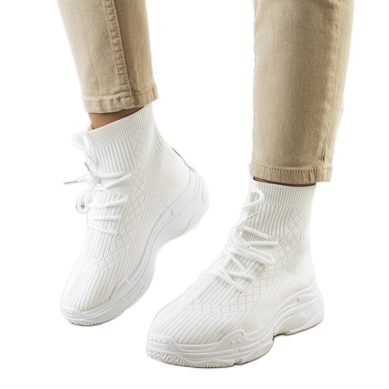 Bijele čarape iz Dowdena bijela