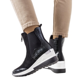 PA1 Crne tenisice na triaca klin crna