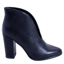 PA1 Izrežite Doris Black visoke pete crna