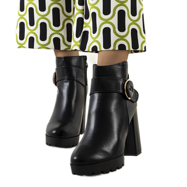 BM Crne čizme na visoku petu iz Aminata crno