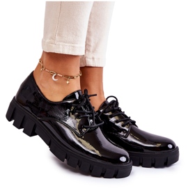 Vinceza Modne lakirane cipele vezane Black Gwendy crna