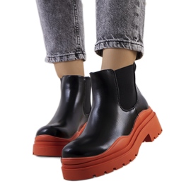 BM Crne gležnjače na šarenoj Gaffney platformi crno