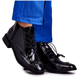 S.Barski Lakirane gležnjače s ukrasom, crne crno