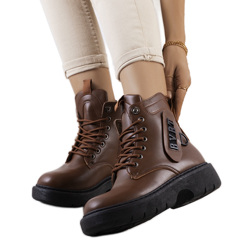 Smeđe čizme na Denna platformi smeđa