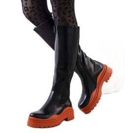 PA1 Crne čizme na šarenom Pura potplatu crna