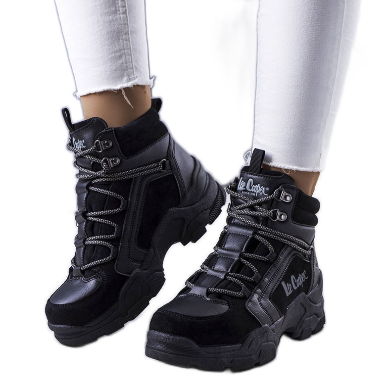 Crne izolirane čizme LCJ-22-31-1441L Lee Cooper crno