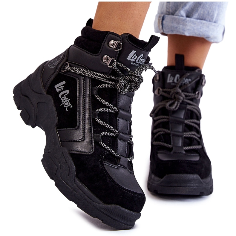 Ženske cipele za planinarenje Trappers Lee Cooper LCJ-22-31-1441 Crna crno