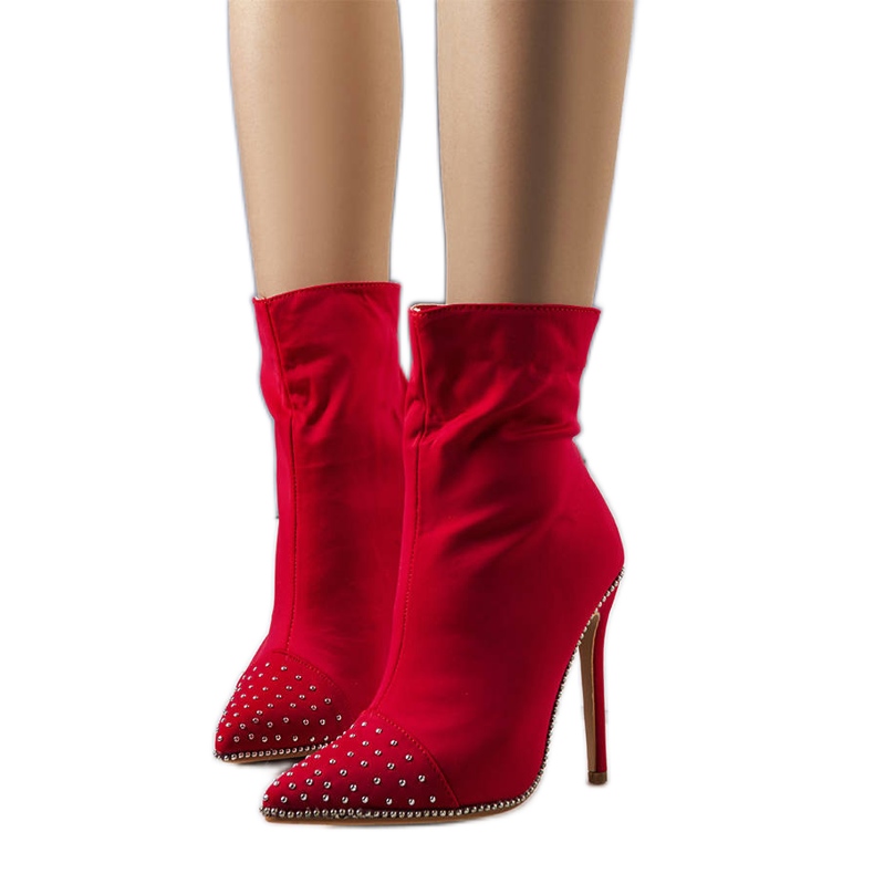 BM Crvene čizme na Flegrea petu crvena