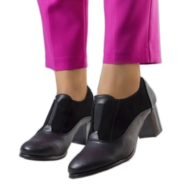 BM Crne cipele na vezanje na stupu Corder crna