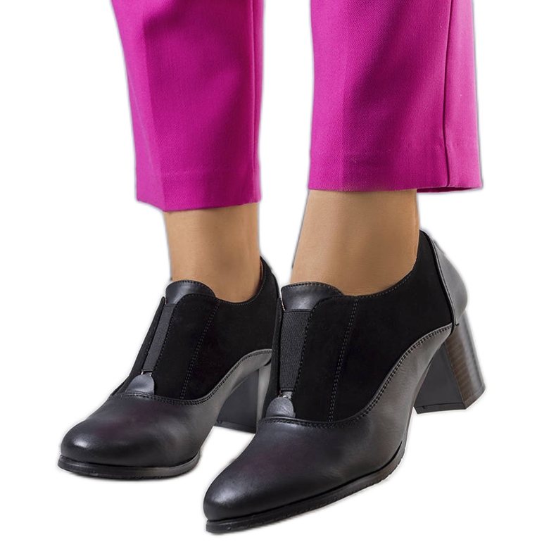 BM Crne cipele na vezanje na stupu Corder crno