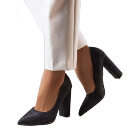 PA1 Crne cipele na Theiss postu crna