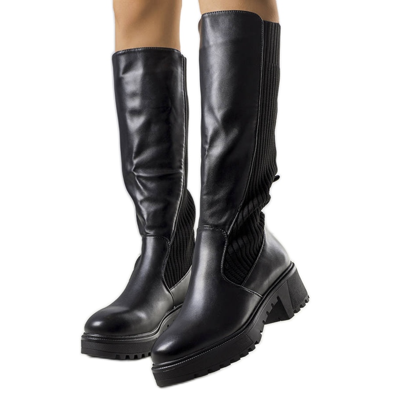 Crne Mishin čizme s izolacijom crno