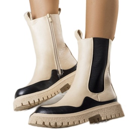 PA1 Bež i crne čizme iz Valeris crno