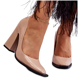 PA1 Modne lakirane kožne štikle gole tajanstvene bež