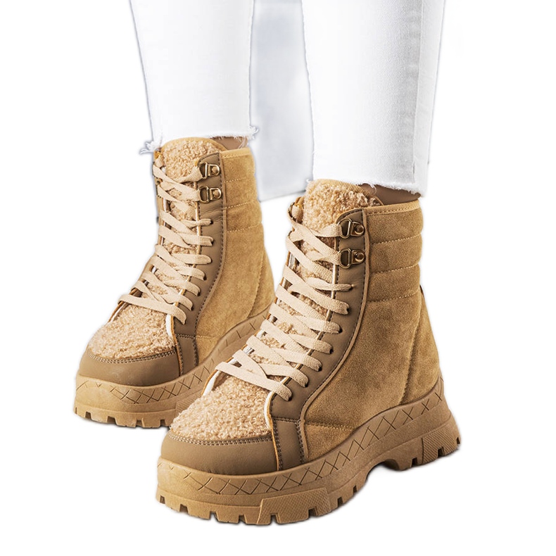 BM Smeđe izolirane čizme iz Isaias smeđa