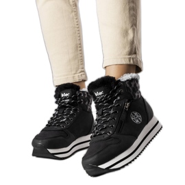 Crne izolirane čizme LCJ-22-31-1448L Lee Cooper crna