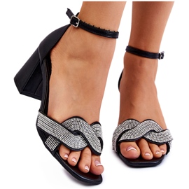 PA1 Sandale na nisku petu sa kamenčićima crne Monra boje crno