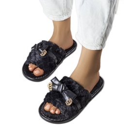 Crne papuče s mašnom iz Petra crno