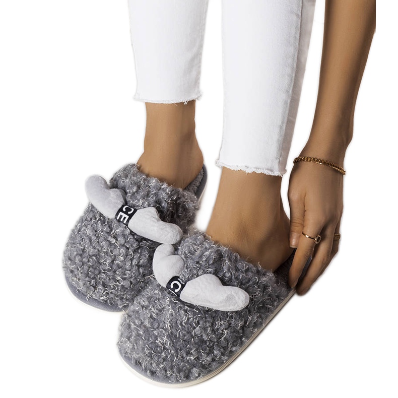 BM Sive papuče s krznom od Rosnyja siva