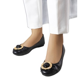 Crne balerinke sa zlatnim ukrasima od Antoinette crno