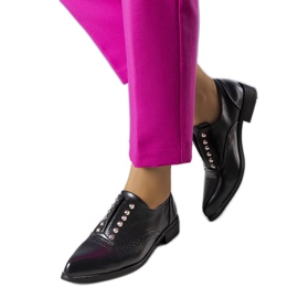 BM Crne ažurne brogove s nitnama iz Erin crno