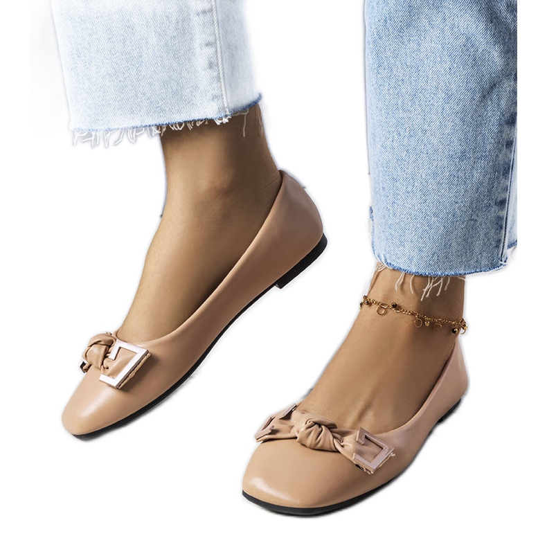 Bež balerinke s mašnom marke Tabitha