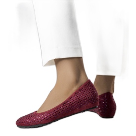 Bordo balerinke s prekrivenom klupkom iz Julie crvena