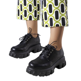 Crne cipele s masivnim potplatom od Lynn crno